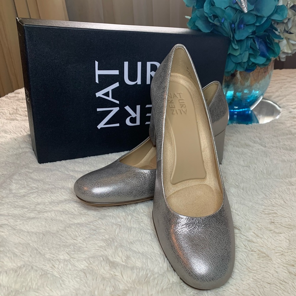 Naturalizer Silver Pumps